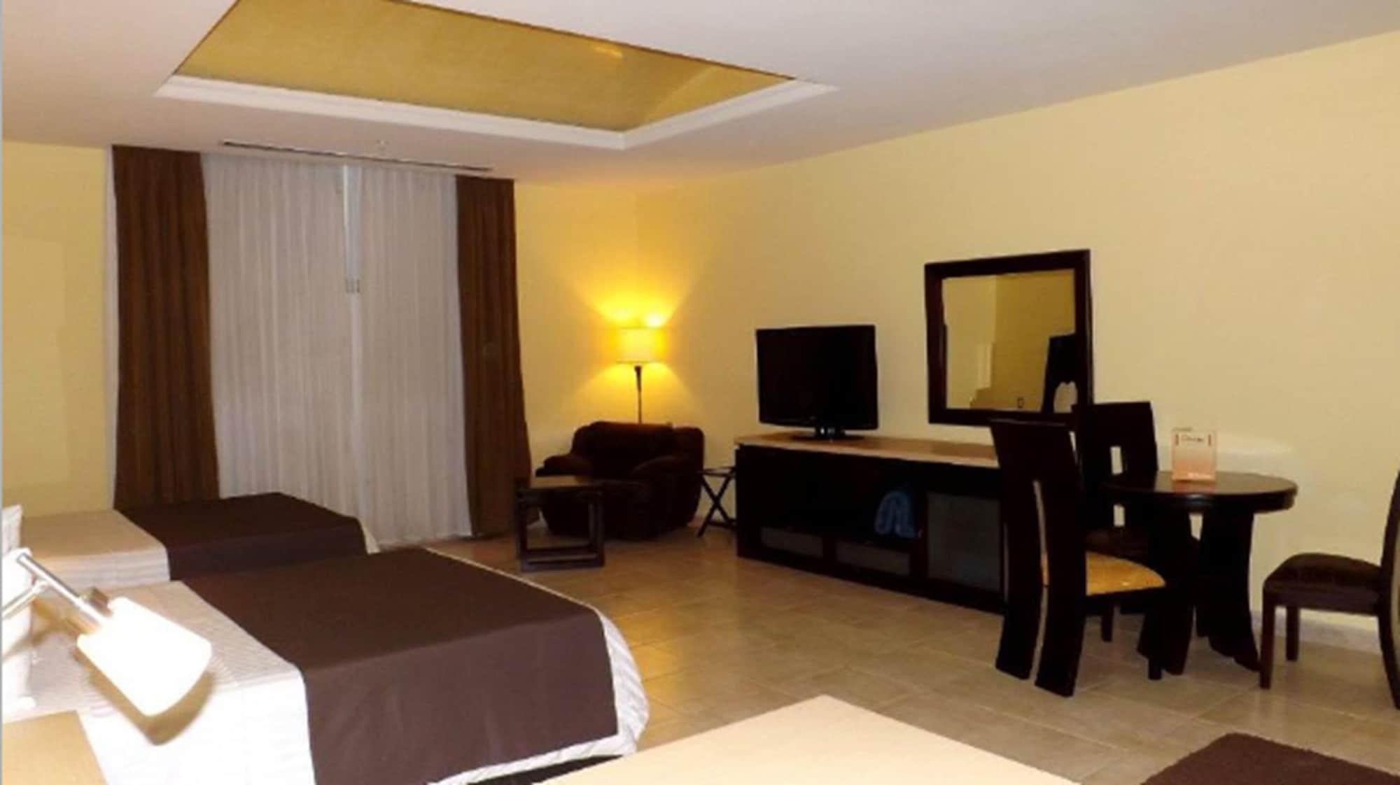 Hipico Inn Hotel Poza Rica ภายนอก รูปภาพ