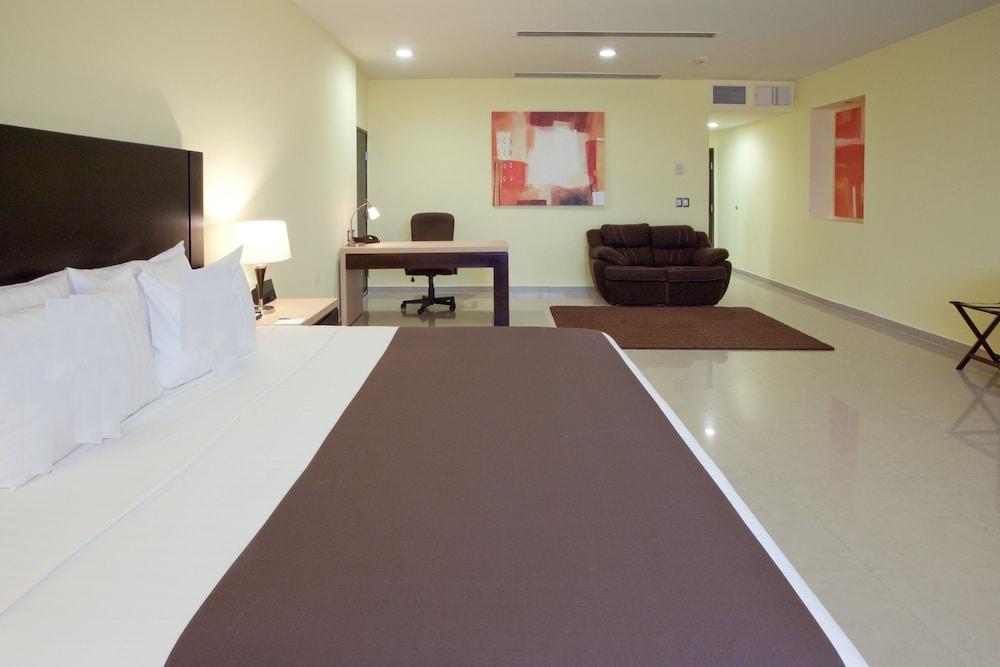 Hipico Inn Hotel Poza Rica ภายนอก รูปภาพ