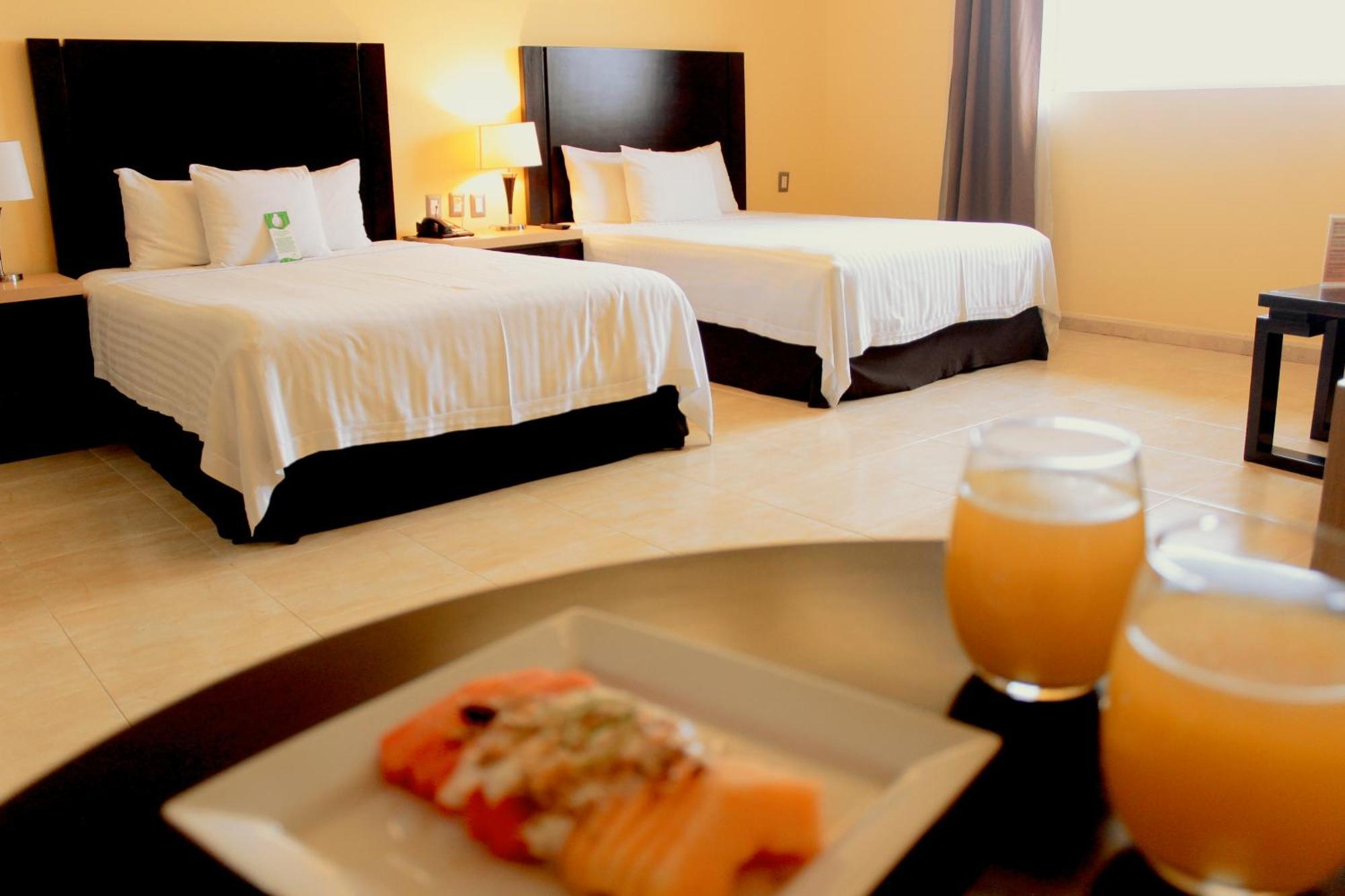Hipico Inn Hotel Poza Rica ภายนอก รูปภาพ